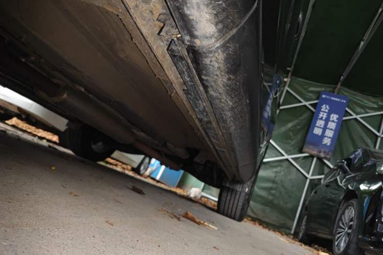Used GAC Trumpchi GS4 PLUS 2023 390T Automatic Galaxy Edition Left Side Sill