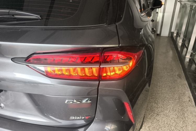 Used GAC Trumpchi GS4 PLUS 2023 390T Automatic Nebula Edition Right Rear Taillight