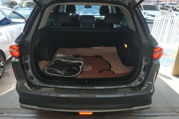 Used GAC Trumpchi GS4 PLUS 2023 390T Automatic Nebula Edition Trunk