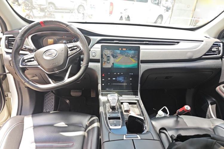Used GAC Trumpchi GS4 PLUS 2023 390T Automatic Nebula Edition Center Console