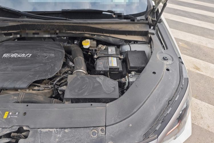 Used GAC Trumpchi GS4 PLUS 2023 390T Automatic Nebula Edition Engine Bay Left