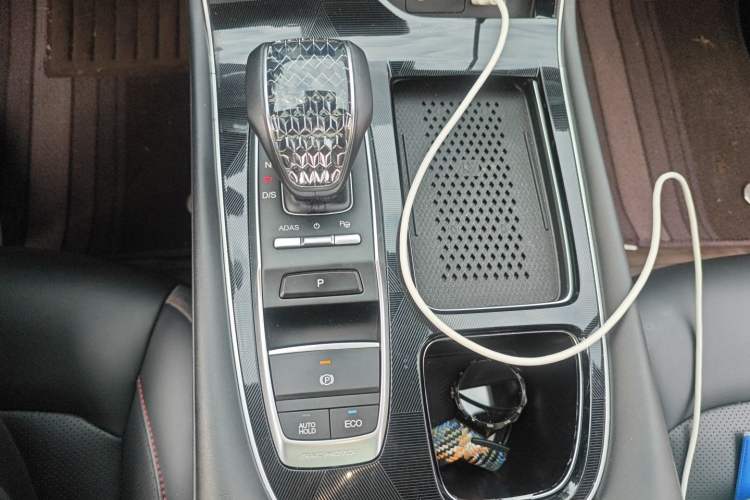 Used GAC Trumpchi GS4 PLUS 2023 390T Automatic Nebula Edition Gear Lever