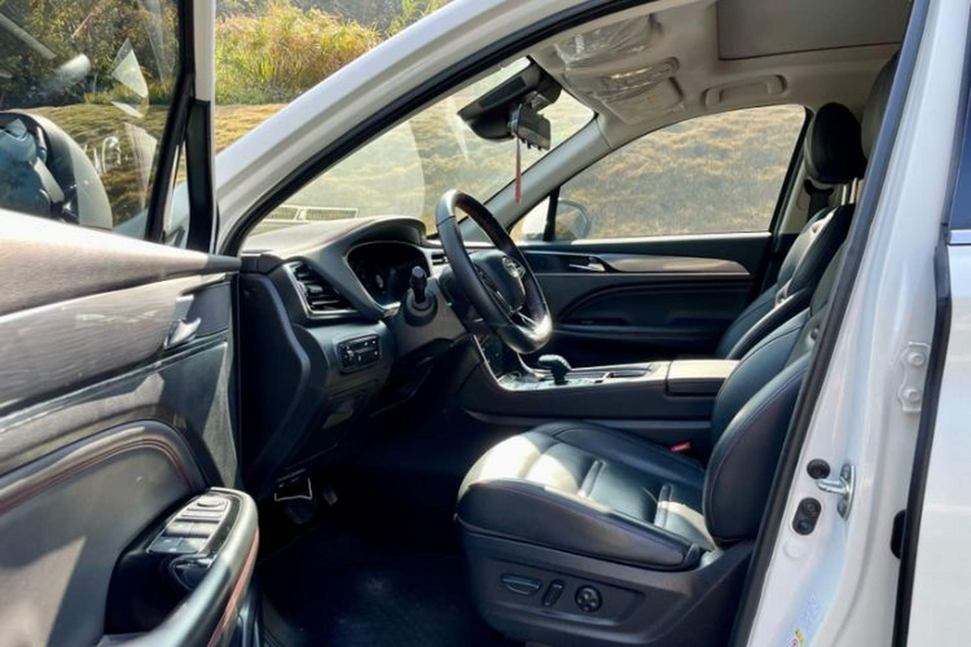 Used GAC Trumpchi GS4 PLUS 2023 390T Automatic Nebula Edition Interior 2