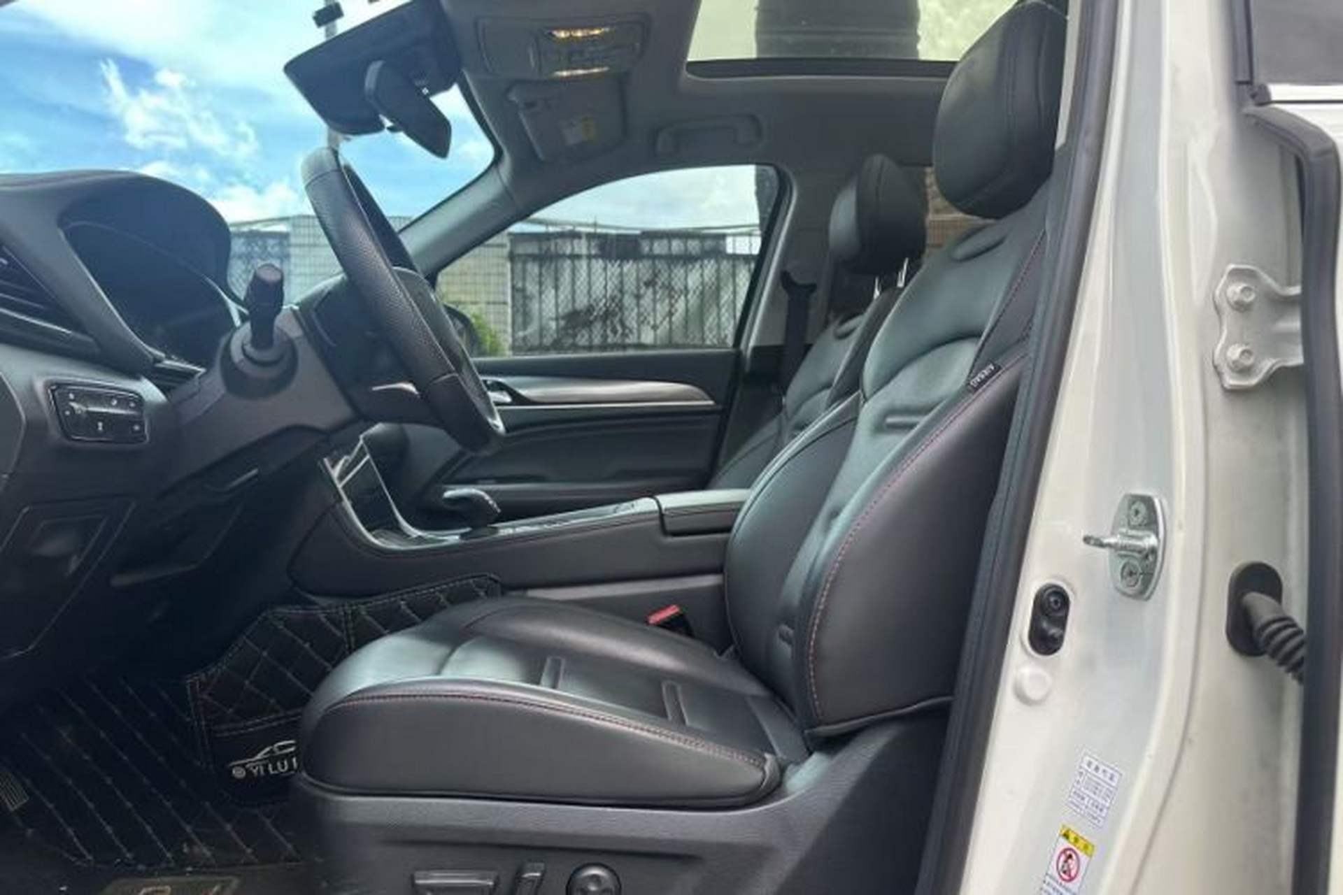 Used GAC Trumpchi GS4 PLUS 2023 390T Automatic Nebula Edition Interior 3