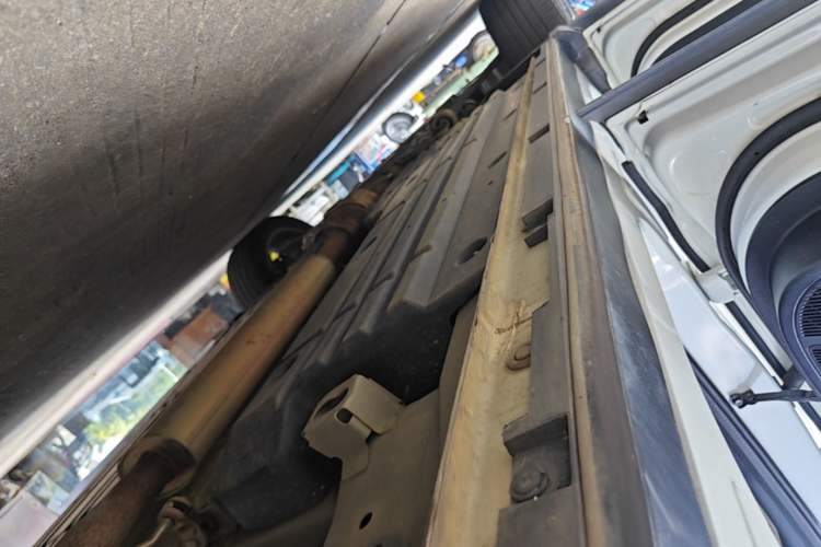 Used GAC Trumpchi GS4 PLUS 2023 390T Automatic Nebula Edition Left Side Sill