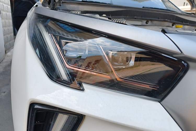 Used GAC Trumpchi GS4 PLUS 2023 390T Automatic Galaxy Edition Right Front Headlight