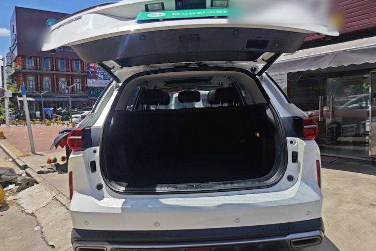 Used GAC Trumpchi GS4 PLUS 2023 390T Automatic Nebula Edition Trunk