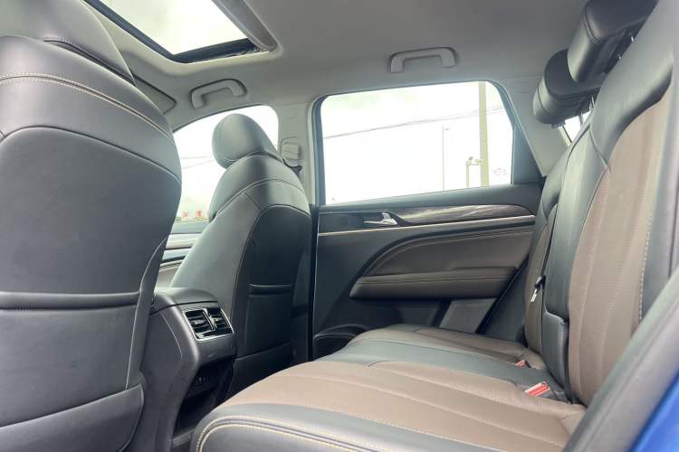 Used GAC Trumpchi GS5 2019 270T Automatic Luxury Edition Interior 3