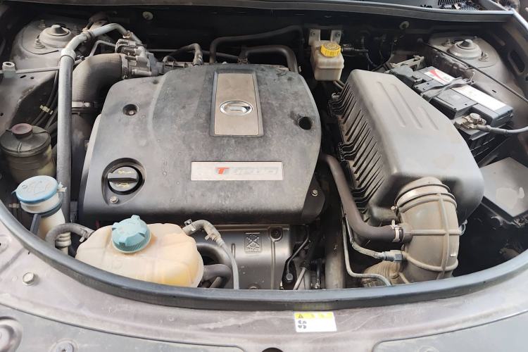 Used GAC Trumpchi GS5 2013 1.8T Automatic Two-Wheel Drive Elite Edition Engine Bay