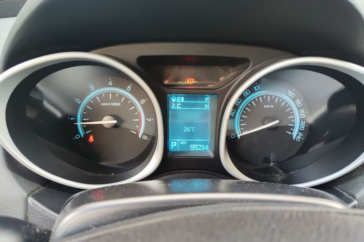 Used GAC Trumpchi GS5 2013 1.8T Automatic Two-Wheel Drive Elite Edition Instrument Cluster