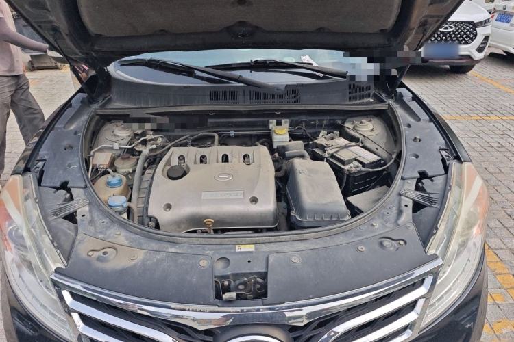 Used GAC Trumpchi GS5 2012 2.0L Manual Two-Wheel-Drive Anniversary Limited Edition Engine Bay