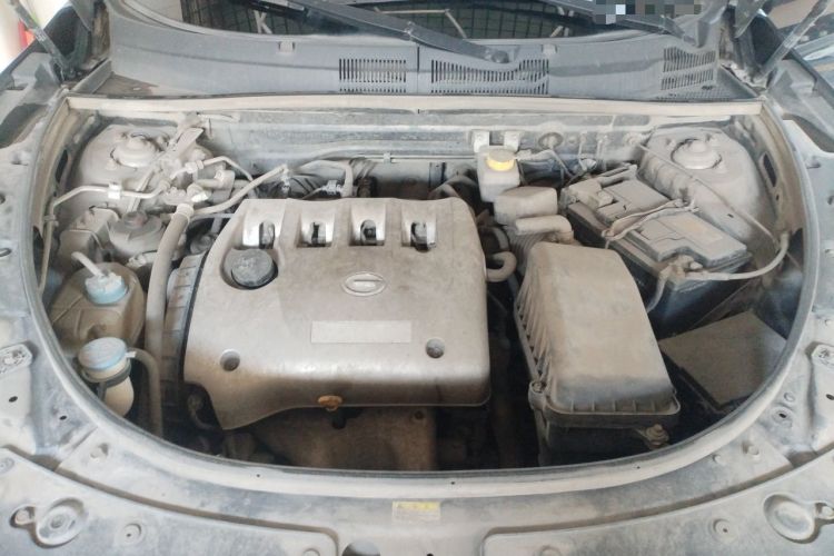 Used GAC Trumpchi GS5 2012 2.0L Manual Two-Wheel Drive Elite Edition Engine Bay
