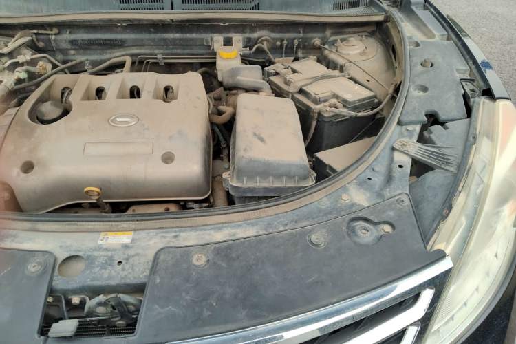 Used GAC Trumpchi GS5 2012 2.0L Manual Two-Wheel Drive Comfort Edition Engine Bay Left