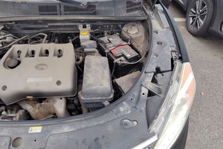 Used GAC Trumpchi GS5 2012 2.0L Manual Two-Wheel Drive Comfort Edition Engine Bay Left