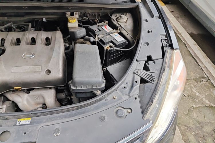 Used GAC Trumpchi GS5 2012 2.0L Manual Two-Wheel Drive Elite Edition Engine Bay Left