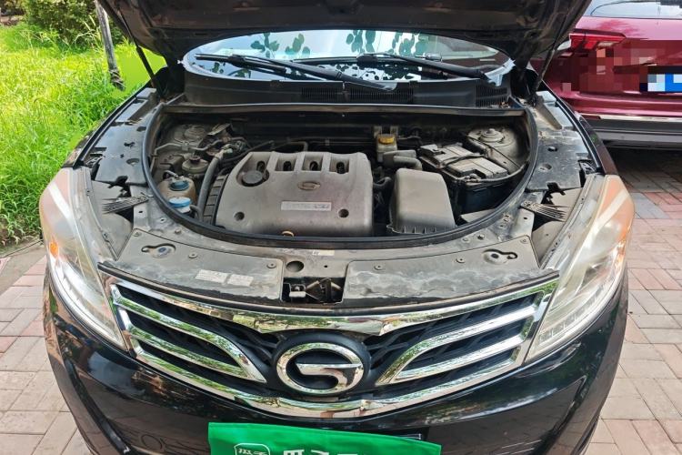 Used GAC Trumpchi GS5 2012 2.0L Manual Two-Wheel-Drive Anniversary Limited Edition Engine Bay
