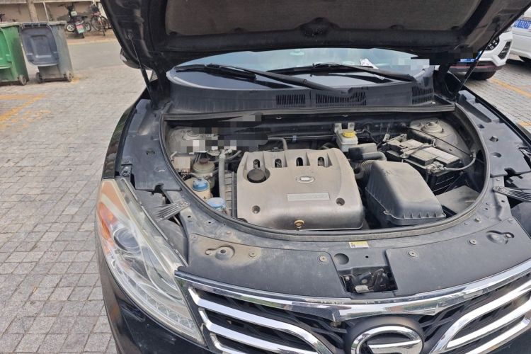 Used GAC Trumpchi GS5 2012 2.0L Manual Two-Wheel-Drive Anniversary Limited Edition Engine Bay Right