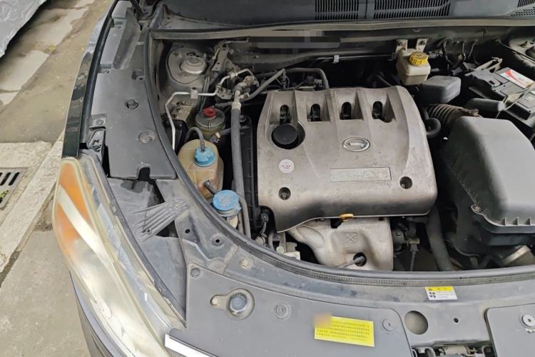 Used GAC Trumpchi GS5 2012 2.0L Manual Two-Wheel Drive Elite Edition Engine Bay Right