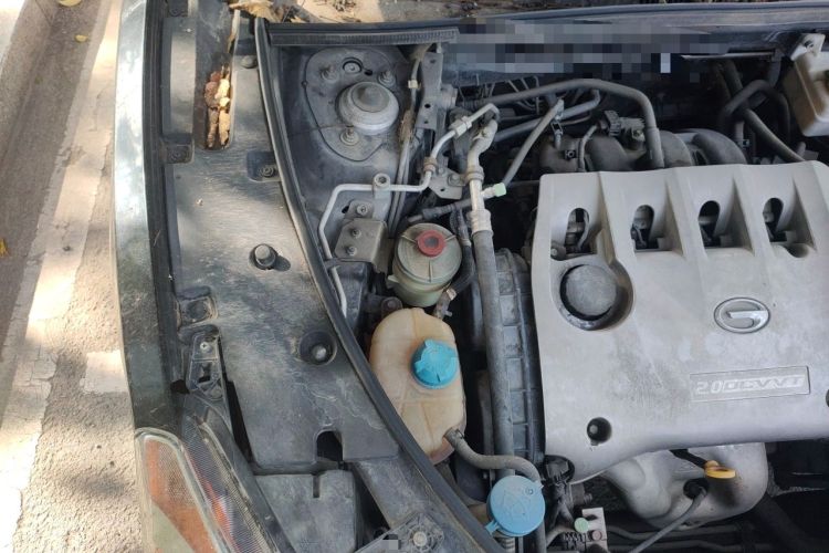 Used GAC Trumpchi GS5 2012 2.0L Automatic Two-Wheel Drive Anniversary Edition Engine Bay Right