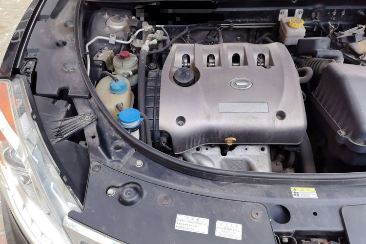 Used GAC Trumpchi GS5 2012 2.0L Manual Two-Wheel Drive Elite Edition Engine Bay Right
