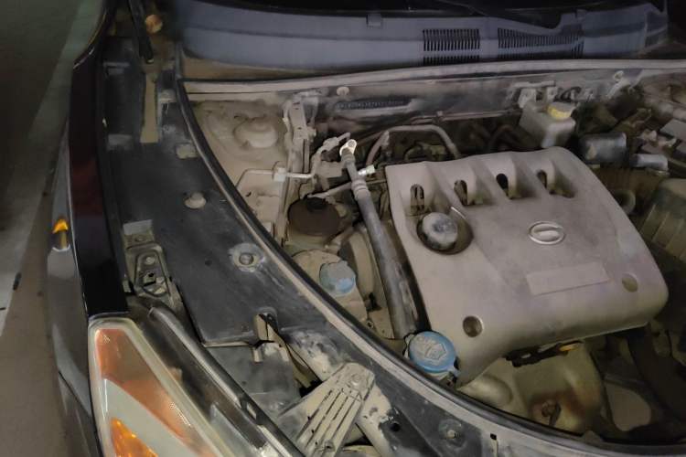 Used GAC Trumpchi GS5 2012 2.0L Manual Two-Wheel Drive Comfort Edition Engine Bay Right