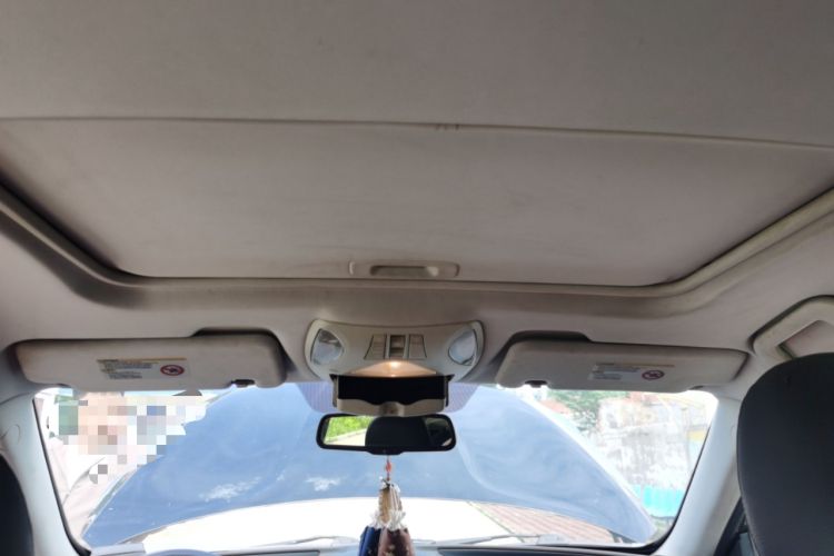 Used GAC Trumpchi GS5 2012 2.0L Automatic Two-Wheel Drive Luxury Edition Headliner