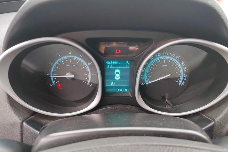 Used GAC Trumpchi GS5 2012 2.0L Manual Two-Wheel Drive Comfort Edition Instrument Cluster