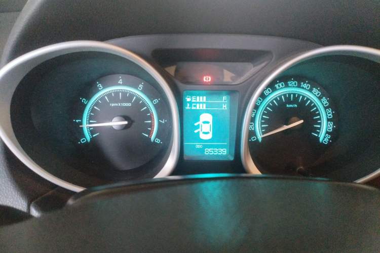 Used GAC Trumpchi GS5 2012 2.0L Manual Two-Wheel Drive Elite Edition Instrument Cluster