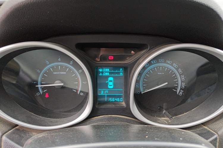 Used GAC Trumpchi GS5 2012 2.0L Manual Two-Wheel Drive Comfort Edition Instrument Cluster