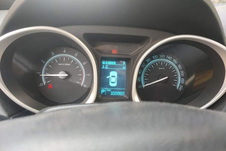 Used GAC Trumpchi GS5 2012 2.0L Automatic Two-Wheel Drive Anniversary Edition Instrument Cluster