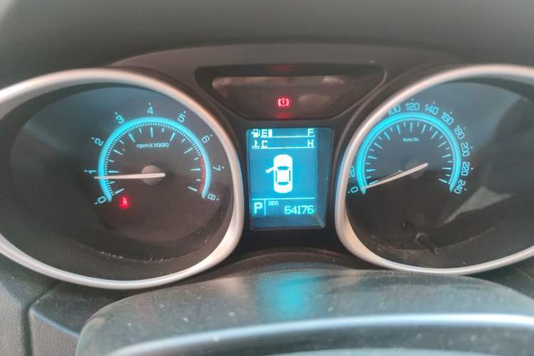 Used GAC Trumpchi GS5 2012 2.0L Automatic Two-Wheel Drive Anniversary Edition Instrument Cluster
