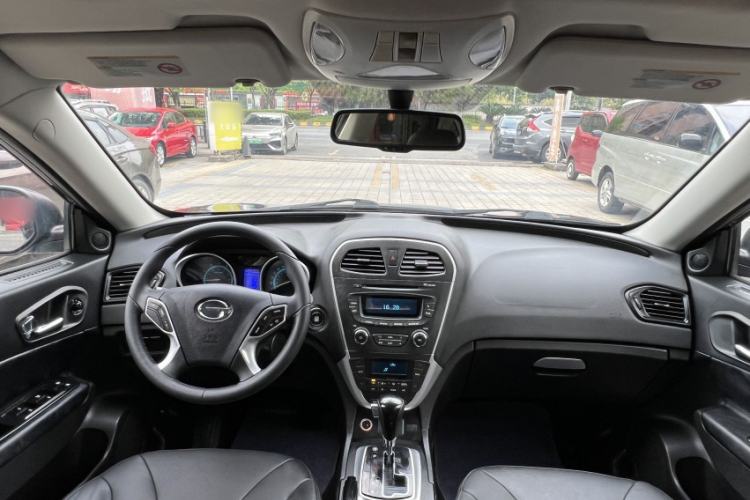 Used GAC Trumpchi GS5 2012 2.0L Automatic Two-Wheel Drive Anniversary Edition Interior 1