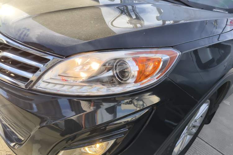 Used GAC Trumpchi GS5 2012 2.0L Automatic Two-Wheel Drive Anniversary Edition Left Front Headlight