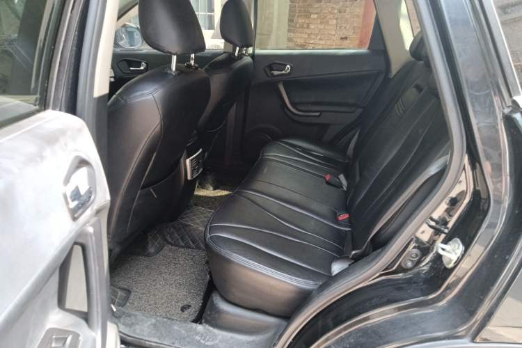 Used GAC Trumpchi GS5 2012 2.0L Manual Two-Wheel Drive Comfort Edition Left Rear Seat