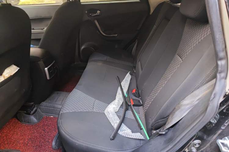 Used GAC Trumpchi GS5 2012 2.0L Manual Two-Wheel Drive Comfort Edition Left Rear Seat