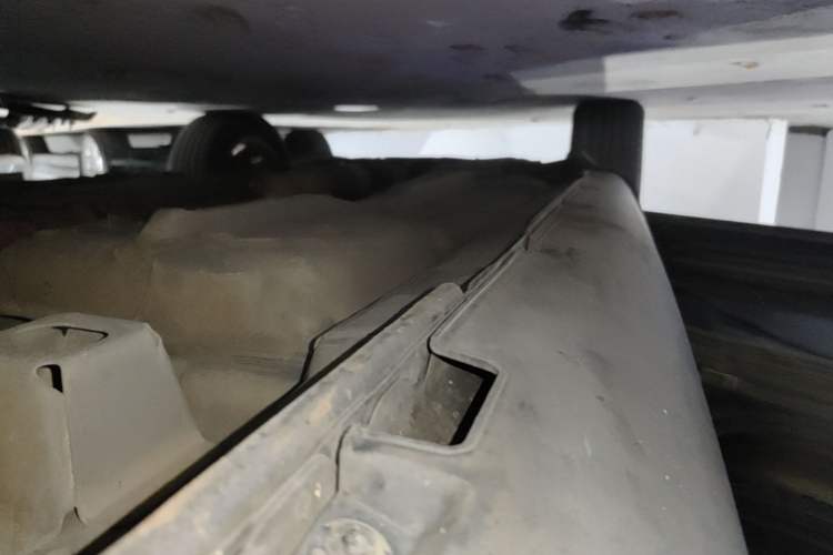Used GAC Trumpchi GS5 2012 2.0L Manual Two-Wheel Drive Comfort Edition Left Side Sill