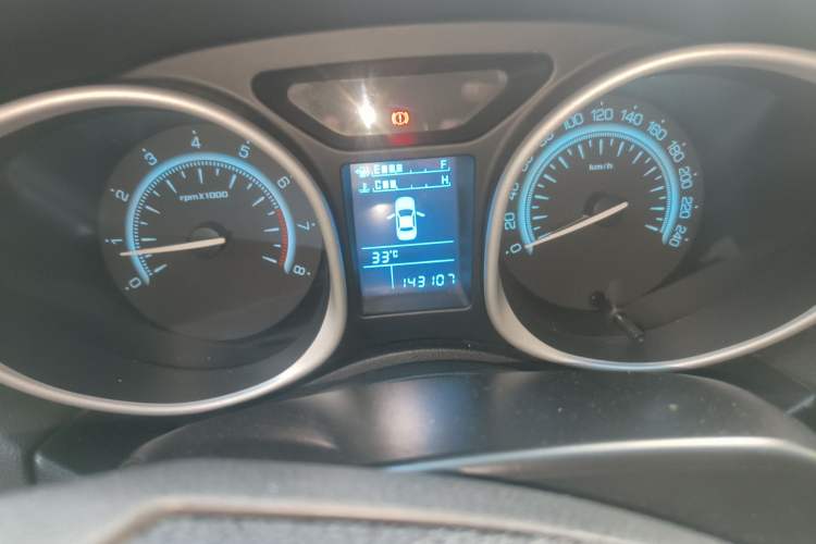 Used GAC Trumpchi GS5 2012 2.0L Manual Two-Wheel Drive Comfort Edition Odometer Close Up