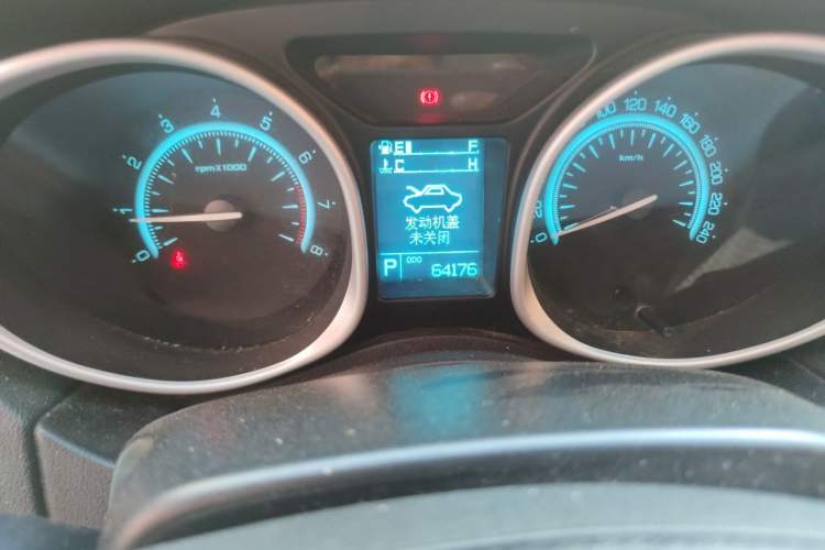 Used GAC Trumpchi GS5 2012 2.0L Automatic Two-Wheel Drive Anniversary Edition Odometer Close Up