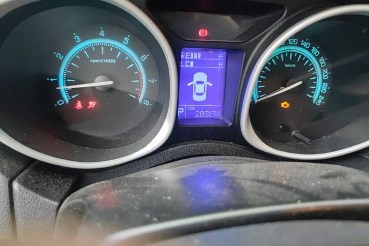 Used GAC Trumpchi GS5 2012 2.0L Automatic Two-Wheel Drive Anniversary Edition Odometer Close Up