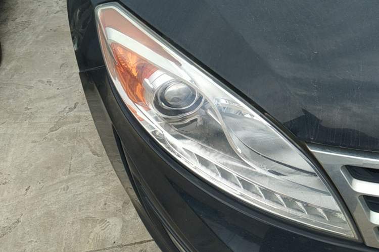 Used GAC Trumpchi GS5 2012 2.0L Manual Two-Wheel Drive Comfort Edition Right Front Headlight