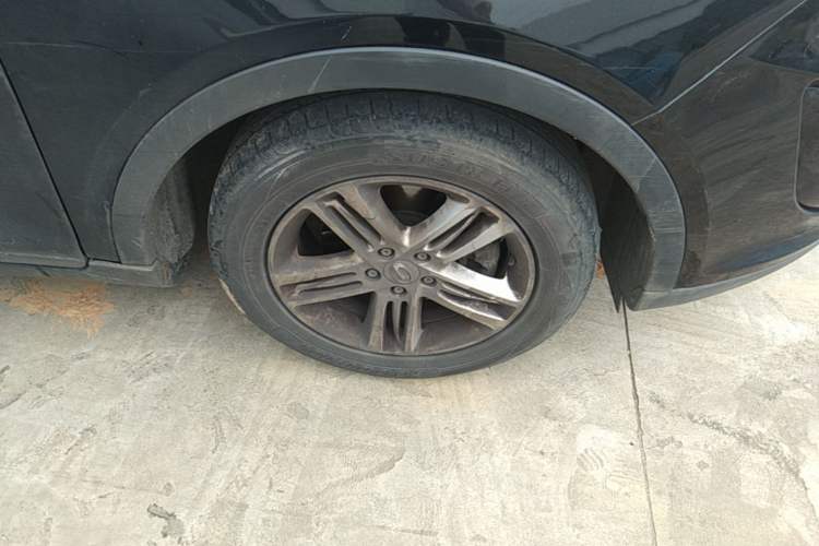 Used GAC Trumpchi GS5 2012 2.0L Manual Two-Wheel Drive Comfort Edition Right Front Wheel Hub