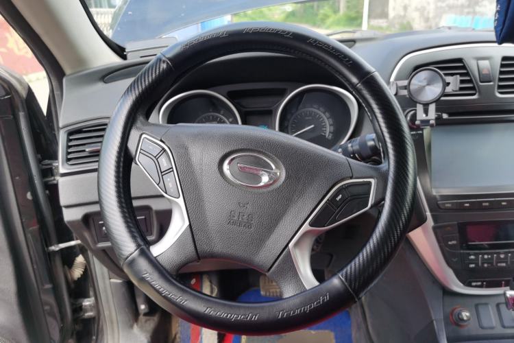 Used GAC Trumpchi GS5 2012 2.0L Automatic Two-Wheel Drive Luxury Edition Steering Wheel