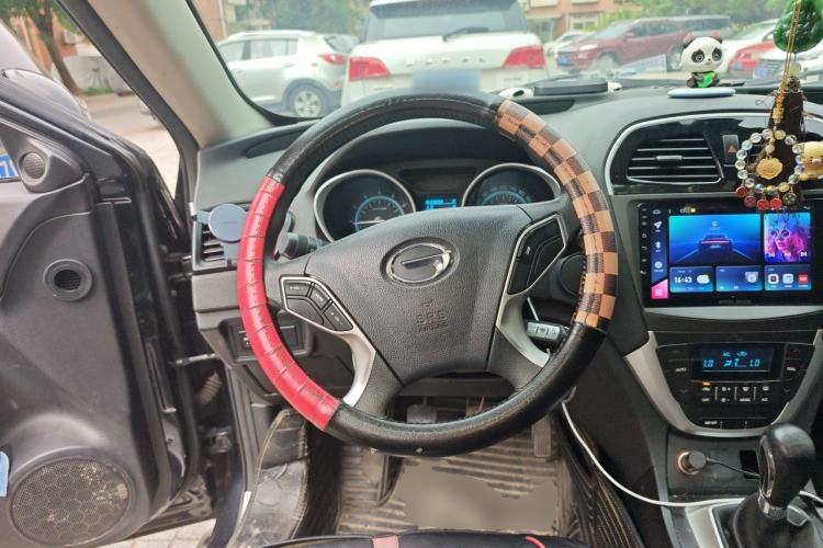 Used GAC Trumpchi GS5 2012 2.0L Manual Two-Wheel-Drive Anniversary Limited Edition Steering Wheel