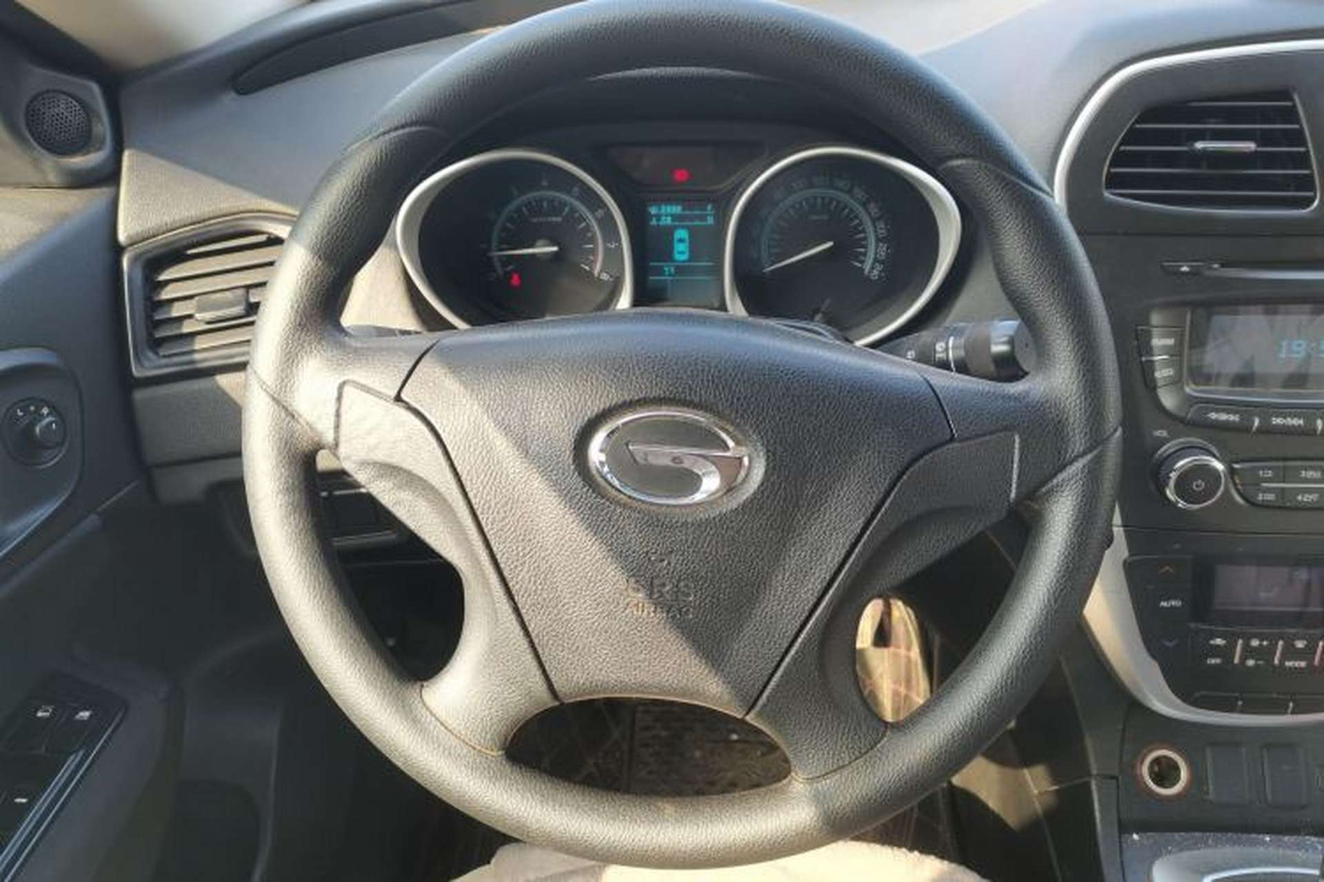 Used GAC Trumpchi GS5 2012 2.0L Manual Two-Wheel Drive Comfort Edition Steering Wheel