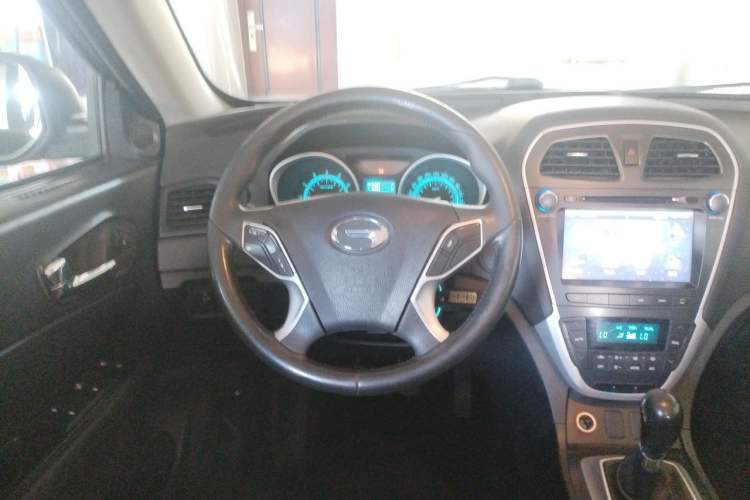 Used GAC Trumpchi GS5 2012 2.0L Manual Two-Wheel Drive Elite Edition Steering Wheel
