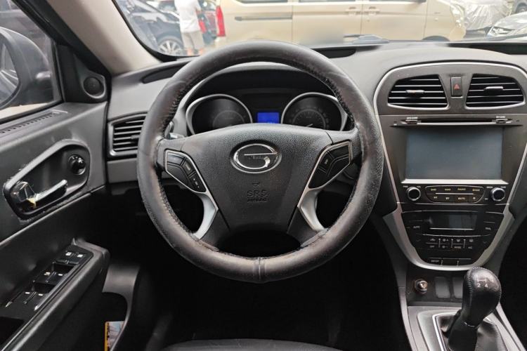 Used GAC Trumpchi GS5 2012 2.0L Manual Two-Wheel Drive Elite Edition Steering Wheel