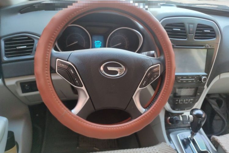 Used GAC Trumpchi GS5 2012 2.0L Automatic Two-Wheel Drive Anniversary Edition Steering Wheel