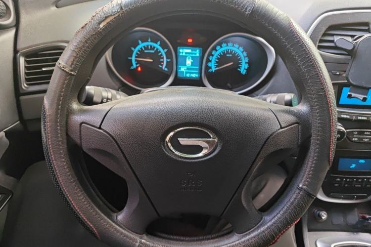 Used GAC Trumpchi GS5 2012 2.0L Manual Two-Wheel Drive Comfort Edition Steering Wheel