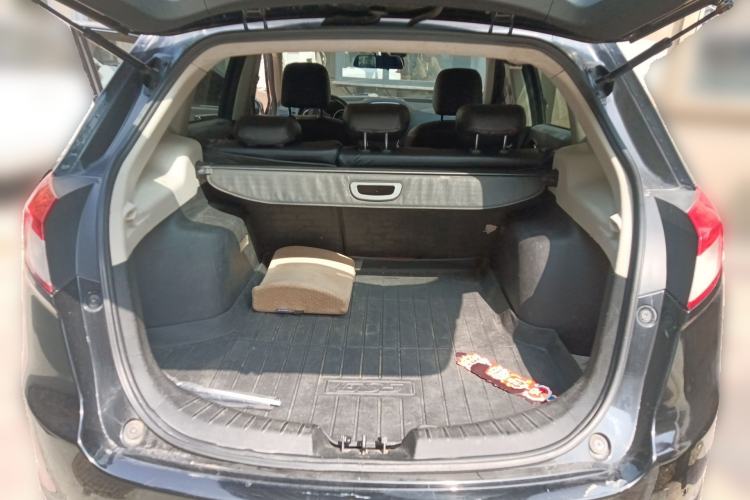 Used GAC Trumpchi GS5 2012 2.0L Manual Two-Wheel Drive Comfort Edition Trunk