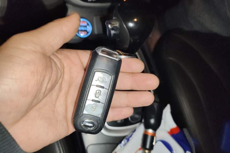 Used GAC Trumpchi GS5 2012 2.0L Automatic Two-Wheel Drive Anniversary Edition Vehicle Key